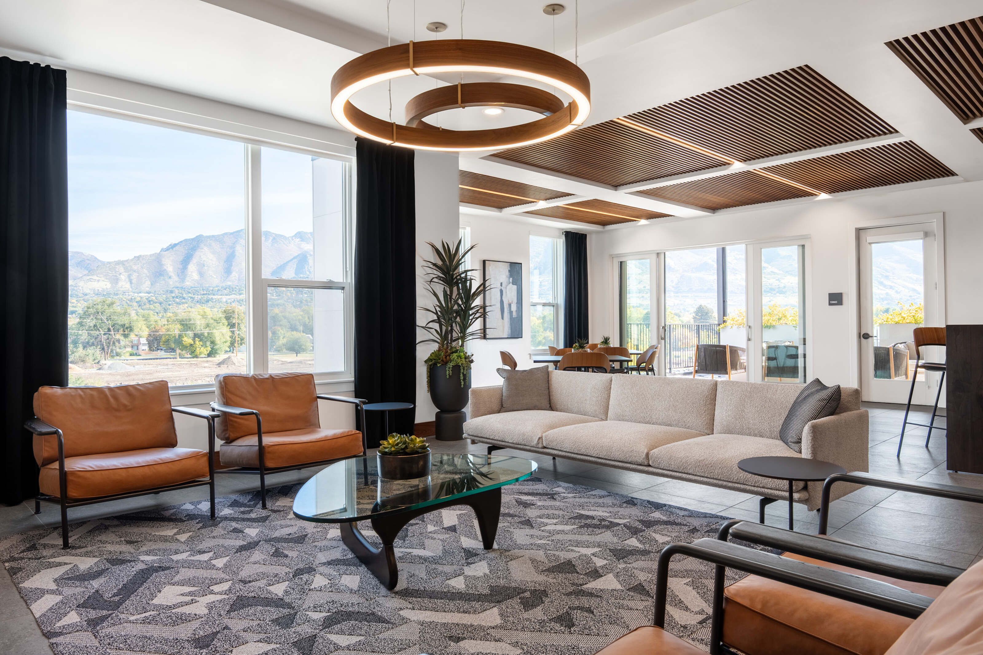 HB Workplaces | Holladay Hills